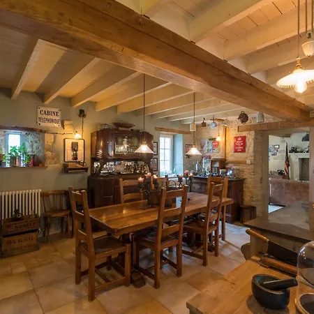 Bed & Breakfast Spirit Of 1944 4*