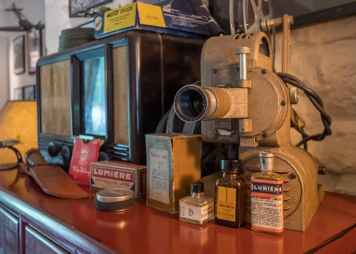 Spirit Of 1944 לינה וארוחת בוקר