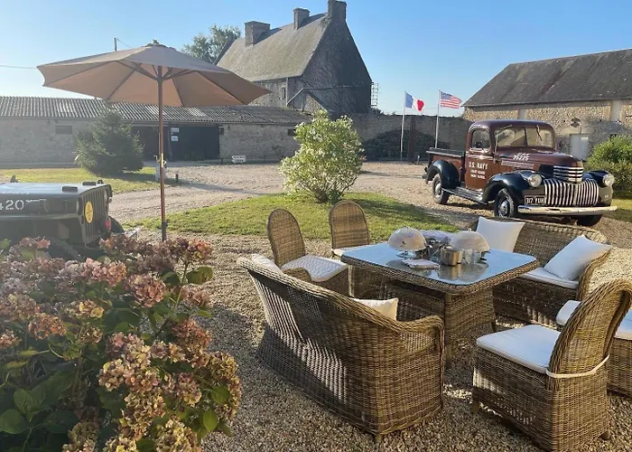 Spirit Of 1944 לינה וארוחת בוקר 4*